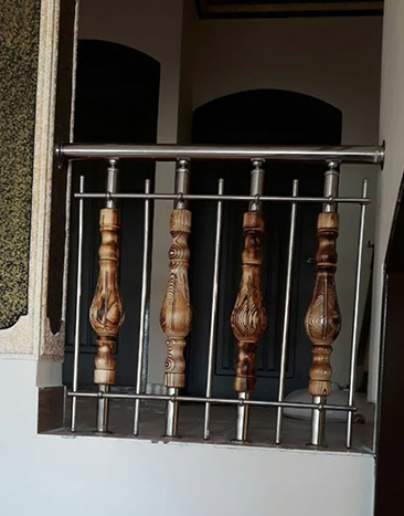 نرده ترکیب چوب و استیل